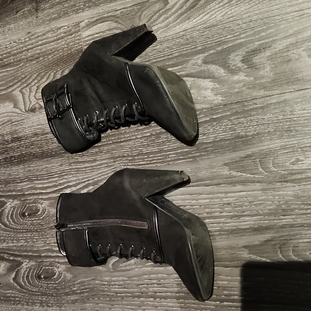 Fioni Faux Suede Black Boots 7 - Picture 3 of 4